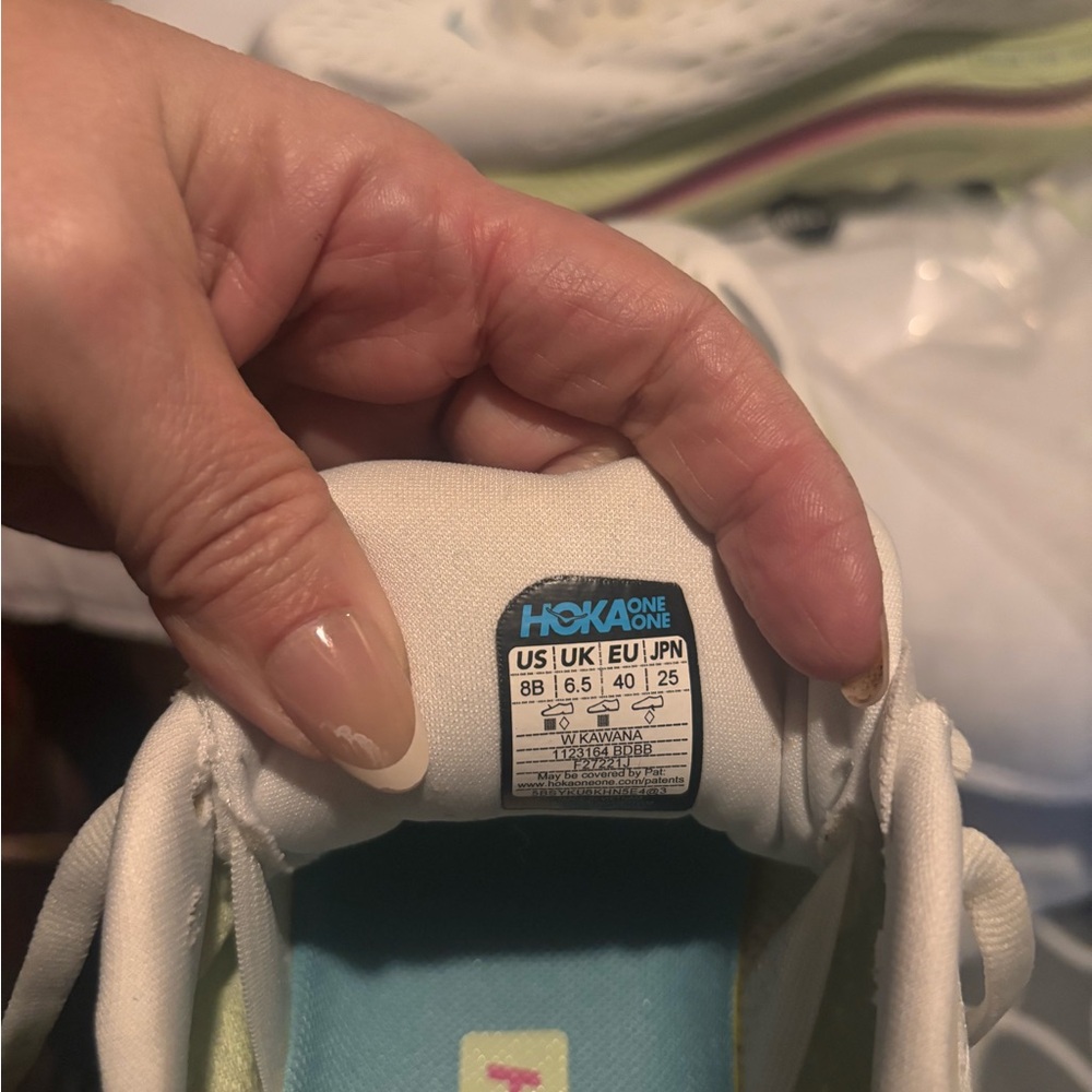 Womens Hoka Size 8